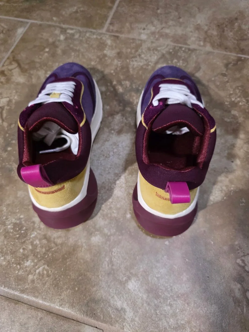 Women's Trainer's